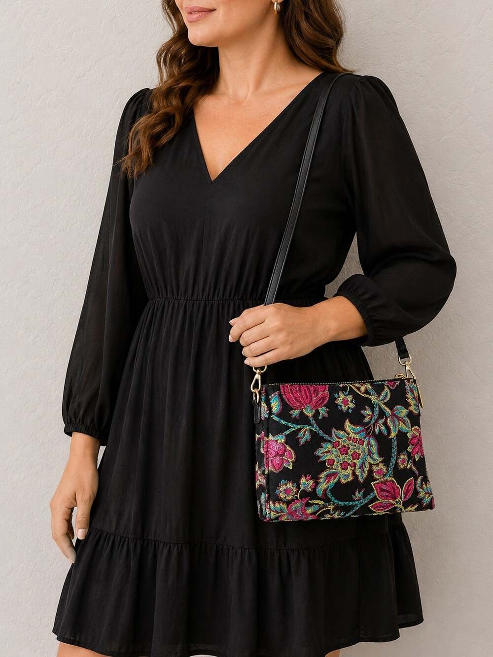 BETSEY JOHNSON Black Floral Tapestry Small Purse Crossbody Shoulder Bag